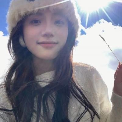 妮可·拜耳：大码怪美人